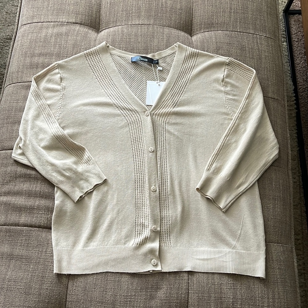 Women’s Cardigan Sweater
